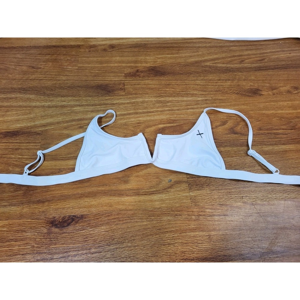 Boutine LA White V Cut Top Slip Over Bikini Top Womens Size M Beachy